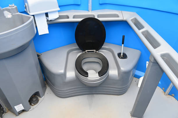 Best Construction site porta potty rental  in Tallahassee, FL
